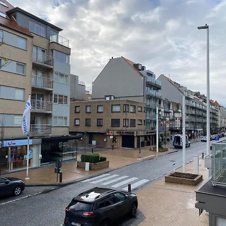 In Near The * Nieuwpoort